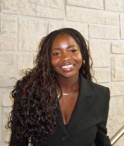 Portrait photo of Adizetou Teouri, Digital Marketing Specialist