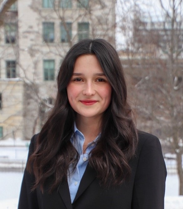Portrait photo of Isabelle Monette, Community Project Researcher